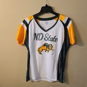 NDSU Sports V-Neck Tee Size Large